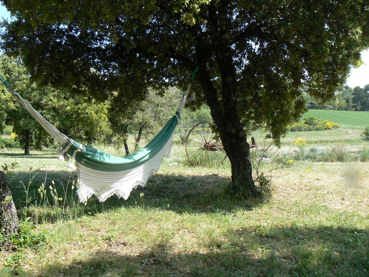 Chambres D'Hotes De La Verrerie Lioux Bagian luar foto